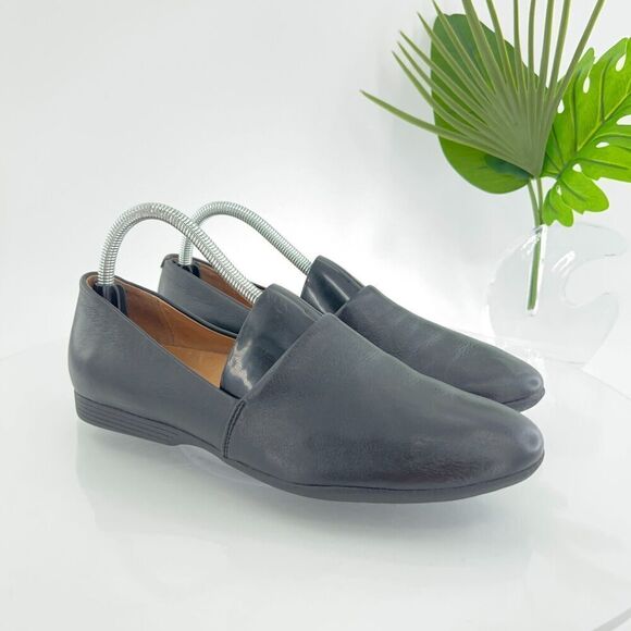 Dansko Womens Larisa Loafer Size 39 8.5 Black Leather Low Heel Slip On Work Shoe - Picture 1 of 15